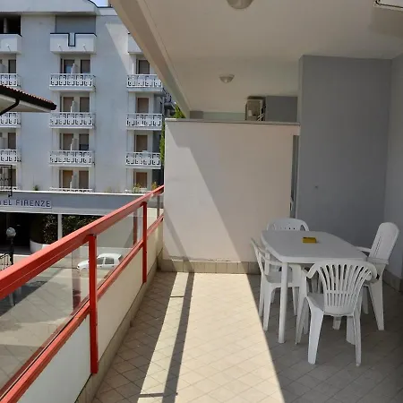 Modern And Comfy Near Apartamento *