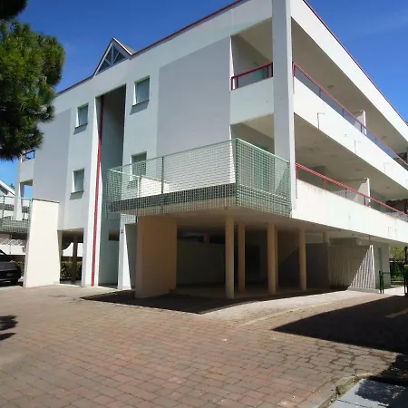 Modern And Comfy Near Apartamento *