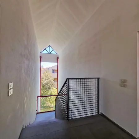 Modern And Comfy Flat Near The Sea Διαμέρισμα Μπιμπιόνε