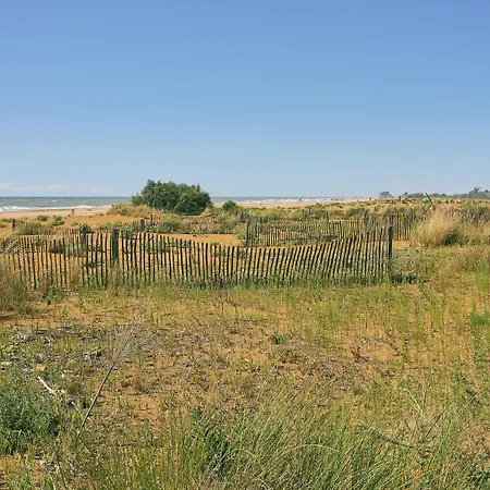 Modern And Comfy Flat Near The Sea Daire