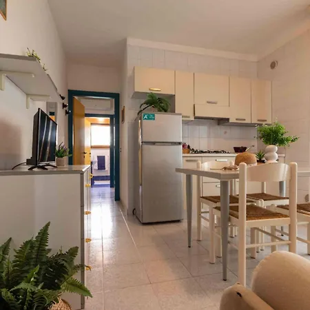Modern And Comfy Flat Near The Sea Διαμέρισμα