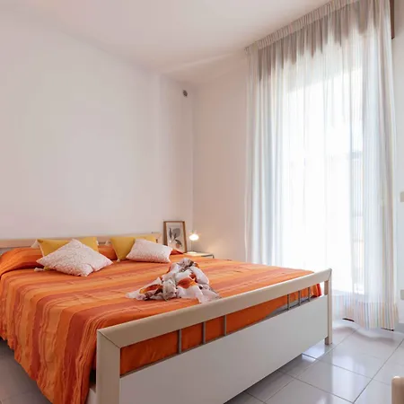 شقة Modern And Comfy Flat Near The Sea بيبيوني