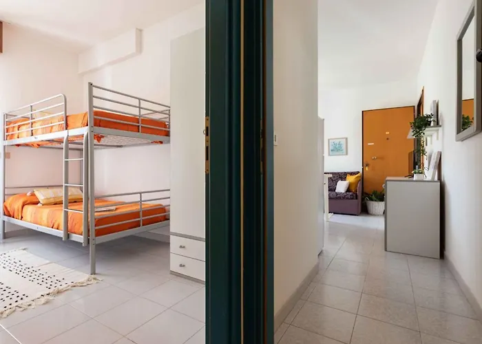 Modern And Comfy Flat Near The Sea Appartamento *